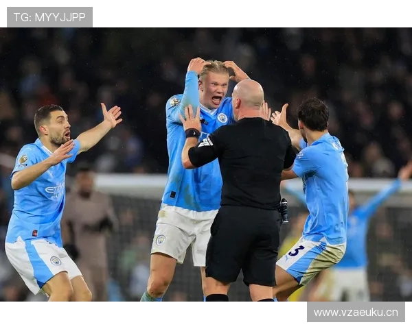 裁判为何不接受球员抗议的足球判罚规则深度解析